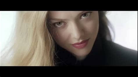 Givenchy Very Irresistible con Amanda Seyfried TV Spot Perfume 